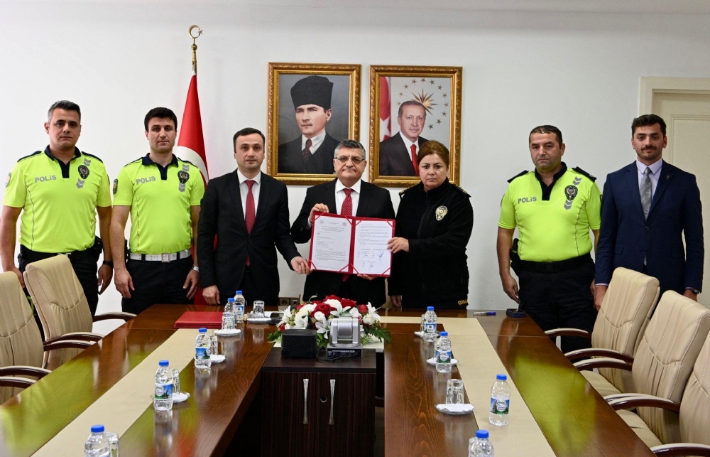 Sinopun Turizm ve Ulamna ifte Destek