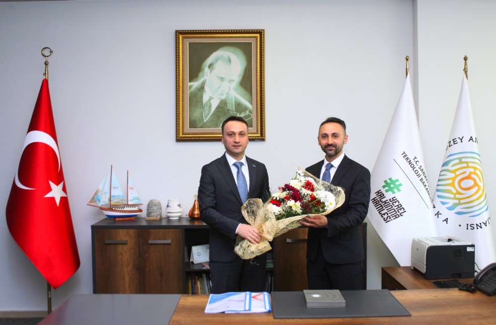 Genel Sekreter Mehmet Akif Eraslan G�revine Ba�lad�