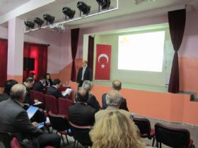 le Toplantlarmz abanz, Eldivan Ve Ortada Devam Etti